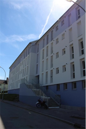 t2 à la location -   88200  REMIREMONT, surface 35 m2 location t2 - UBI480259208